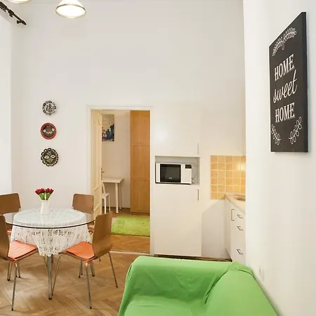 Apartment Carolyn Apartman In The Old City