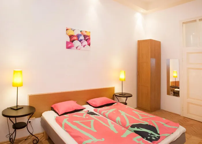 Carolyn Apartman In The Old City Appartement Boedapest